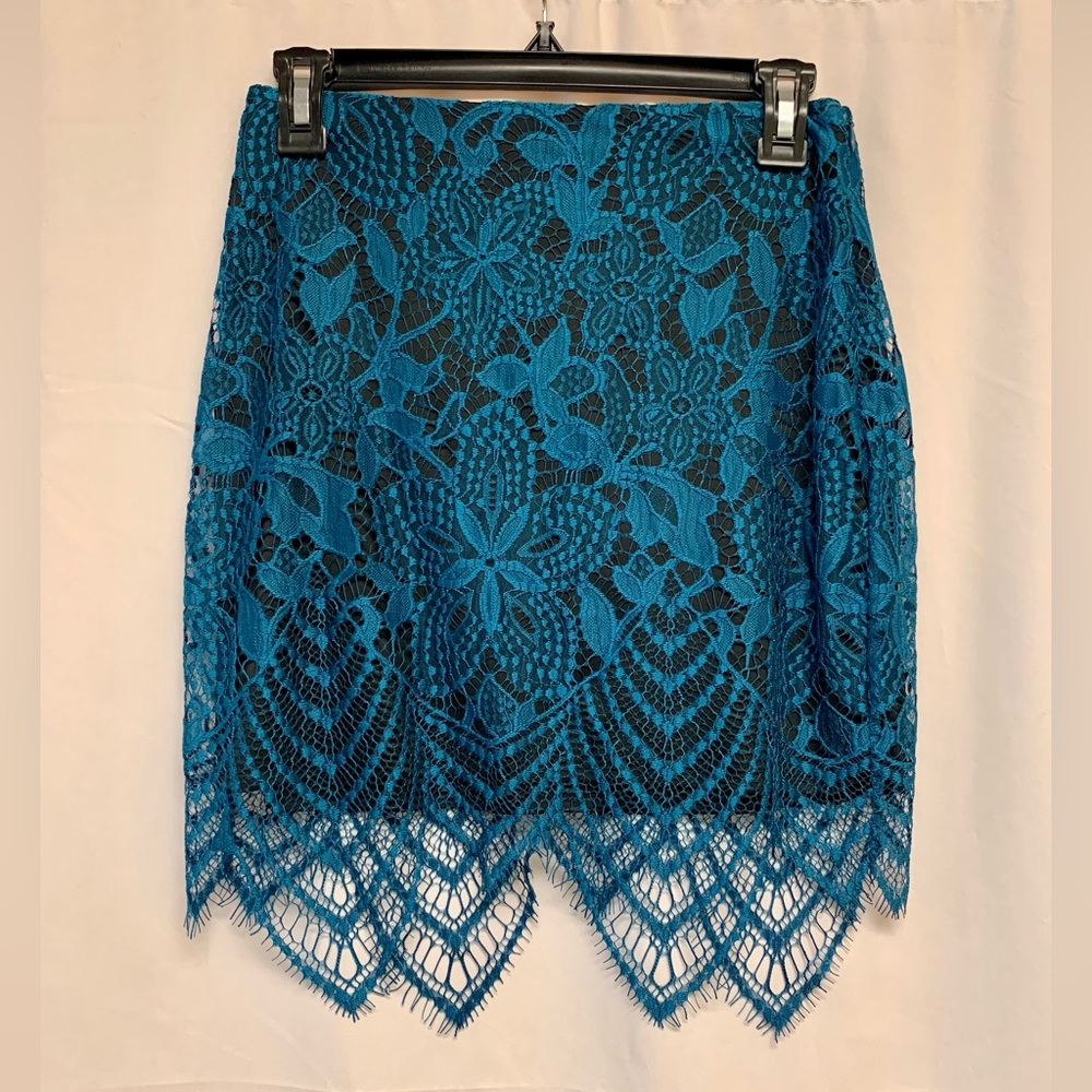 Express floral lace mini skirt